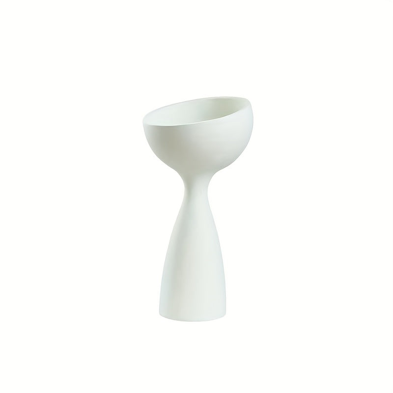 Classic Resin Vase 18\